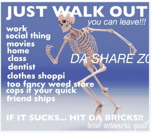 if it sucks hit da bricks meme